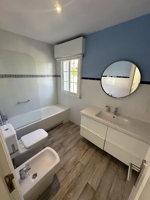 Chalet Con Barbacoa Y Piscina Estepona 0*,  Spanien